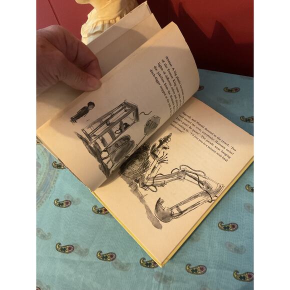 1978 Hardback “Help!” Yelled Maxwell By James & Edwina Stevenson - Picture 6 of 9